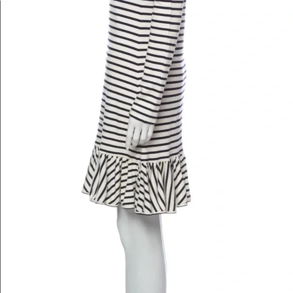 ❌SOLD❌Designer Alexis Shift Dress 🖤🤍Comfy easy to wear NWOT 💖 - Picture 4 of 15